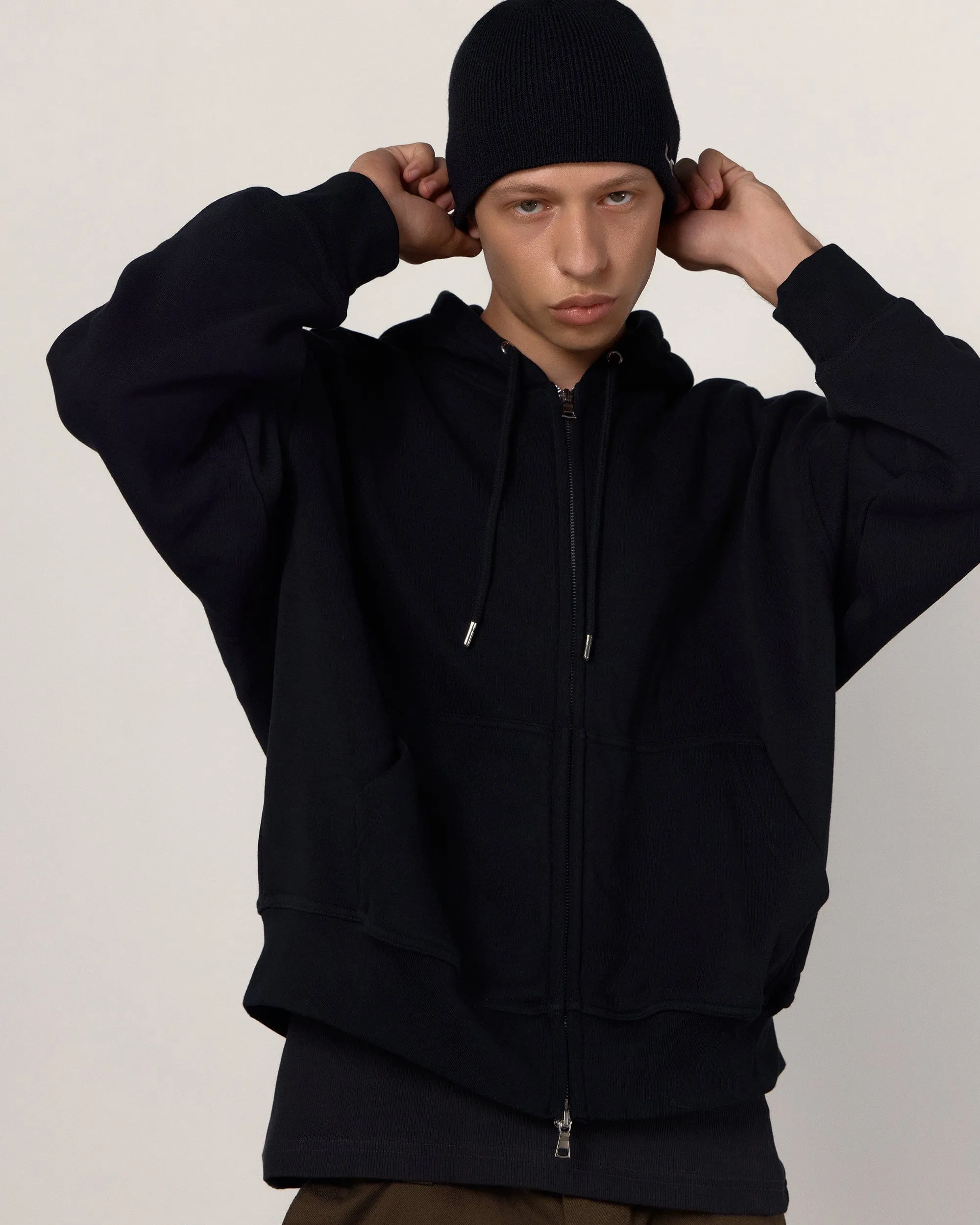 BEANIE / UC / WING / BK